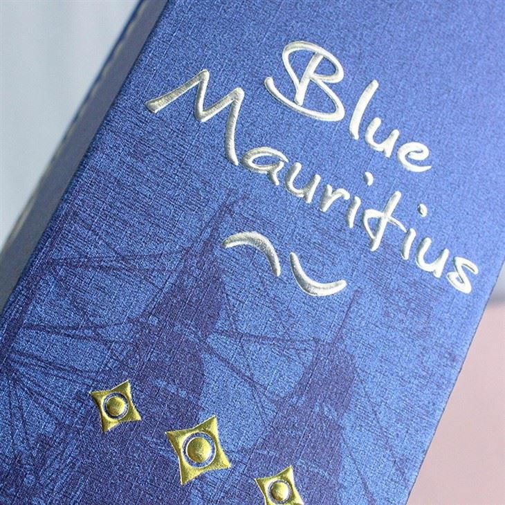 V Shape Magnetic Wine Box (6)