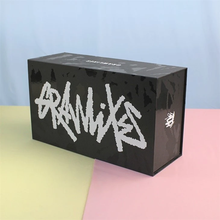 Magnetic Bookshape Black box (4)